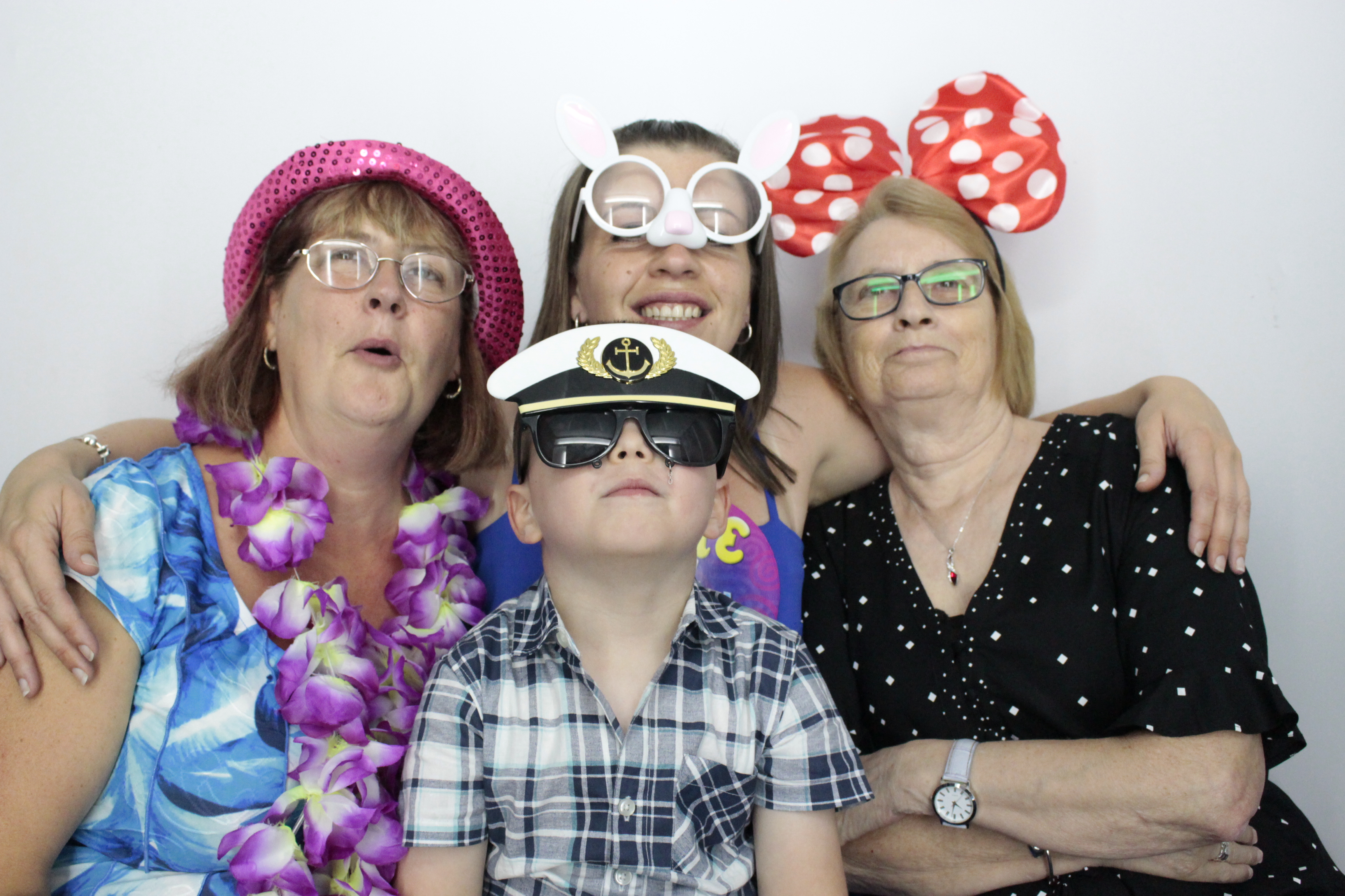 Kerry's 30th Birthday | View more photos from the event at gallery.myphotoboothexperience.co.uk/u/MyPhotoBoothExperienceLtd/Kerrys-30th-Birthday